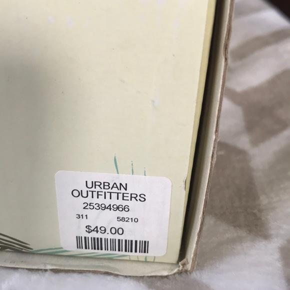 KIMCHI BLUE urban outfitters nude heels 8.5 - Picture 8 of 8